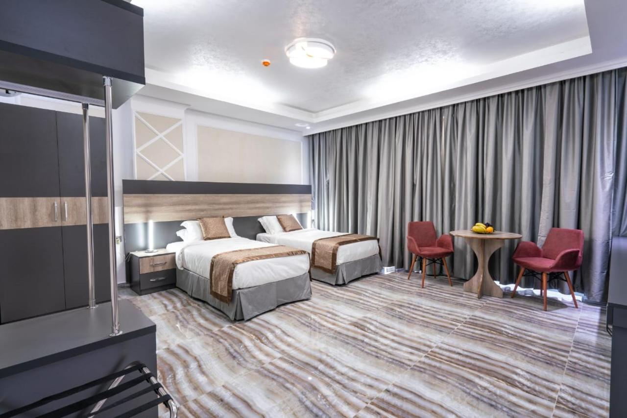 Al Amerat Hotel Al Amarat Extérieur photo